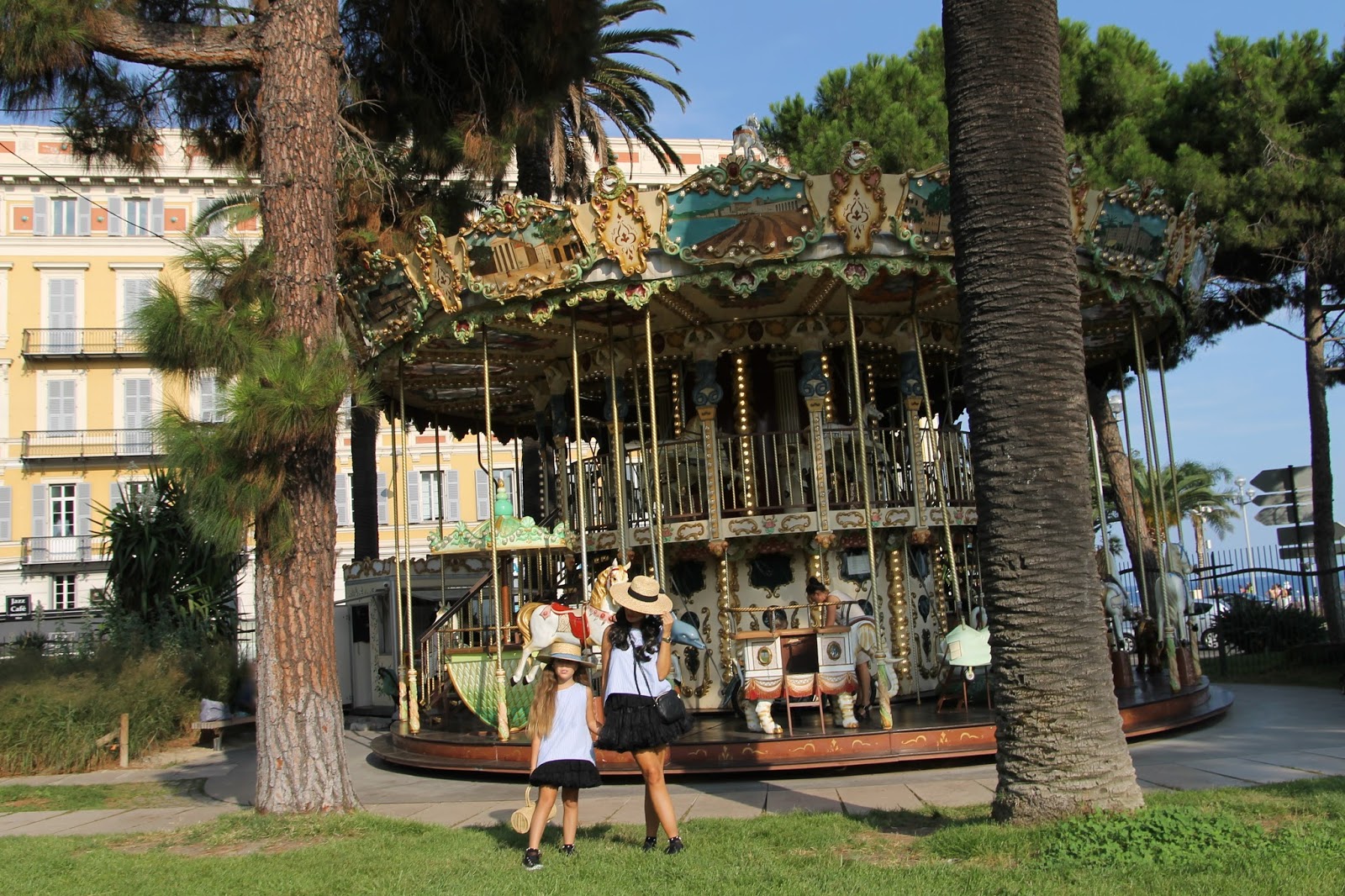 Le Carrousel