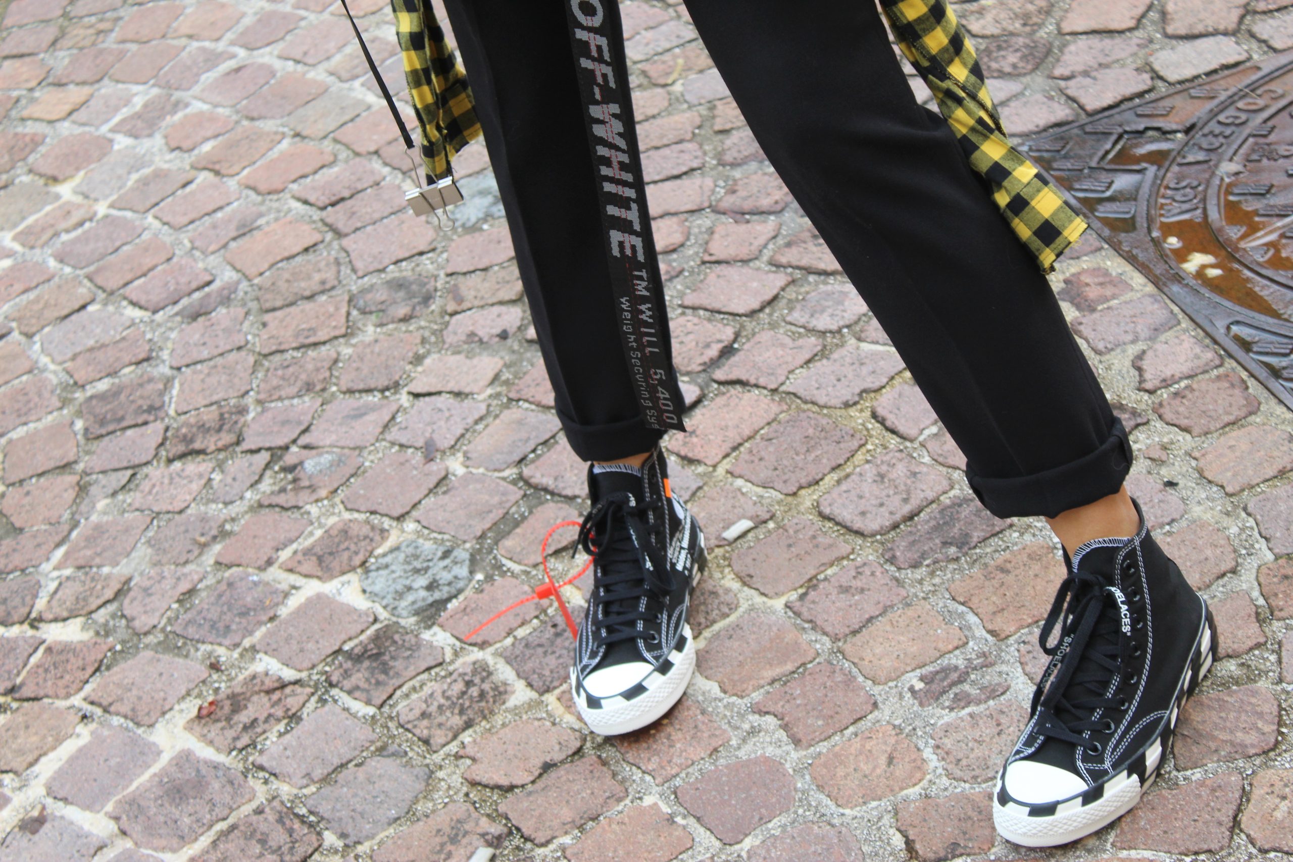 off white outfit ninenties grunge streetwear