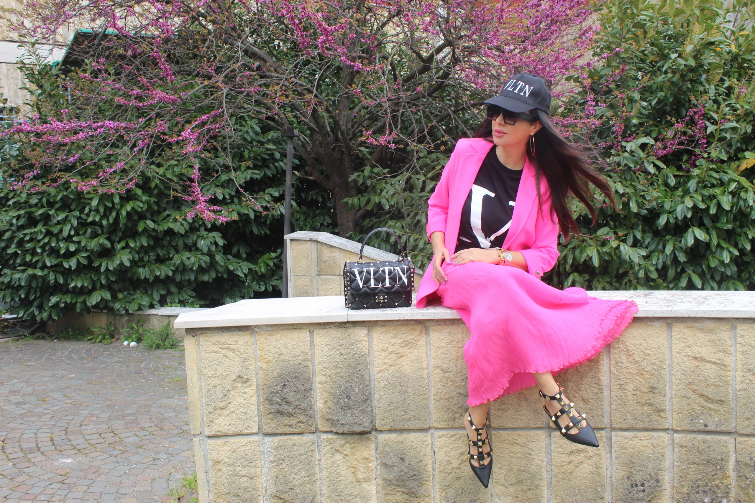 Hot Pink Neon Bright Colours Spring Trend 2021 Valentino Accessories Paola Lauretano