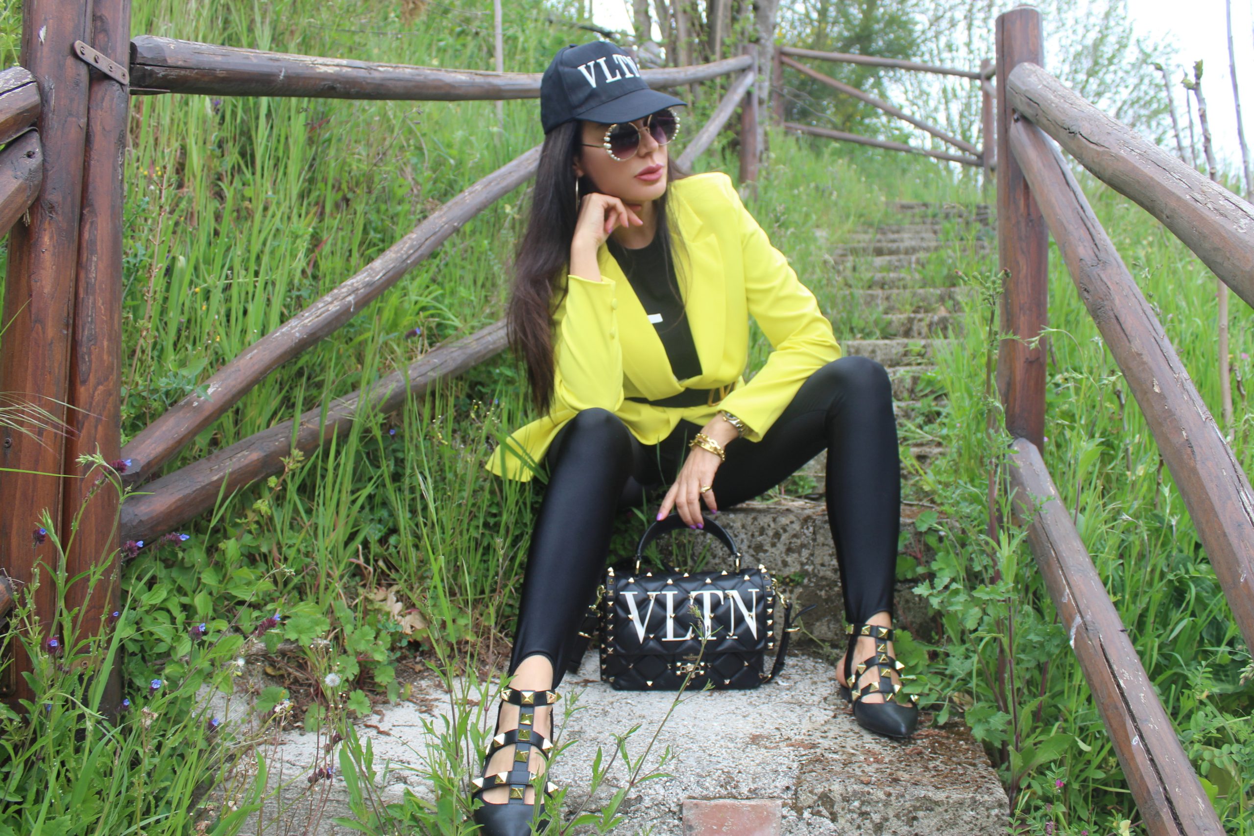 Tailored Jacket Yellow and Black Trend Valentino Accessories Paola Luretano