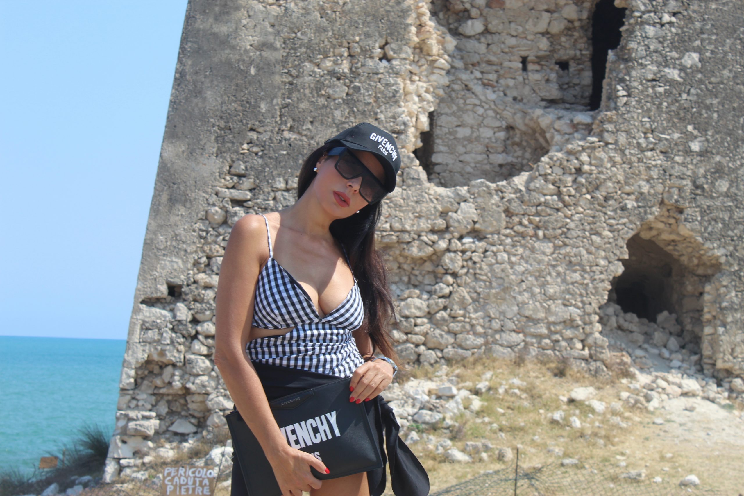 Elisabetta Franchi Givenchy Puglia Lookbook Travel Blogging Summer Summertime Beachwear Paola Lauretano