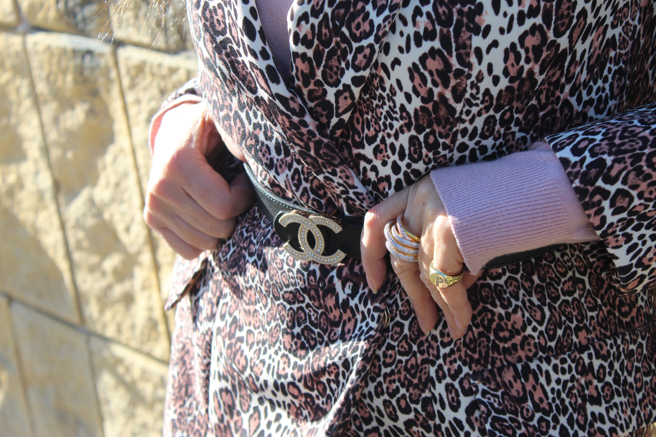 ELISABETTA FRANCHI total look  CHANEL earrings, belt and bag MARZIO shoes Paola Lauretano Leopard Print 