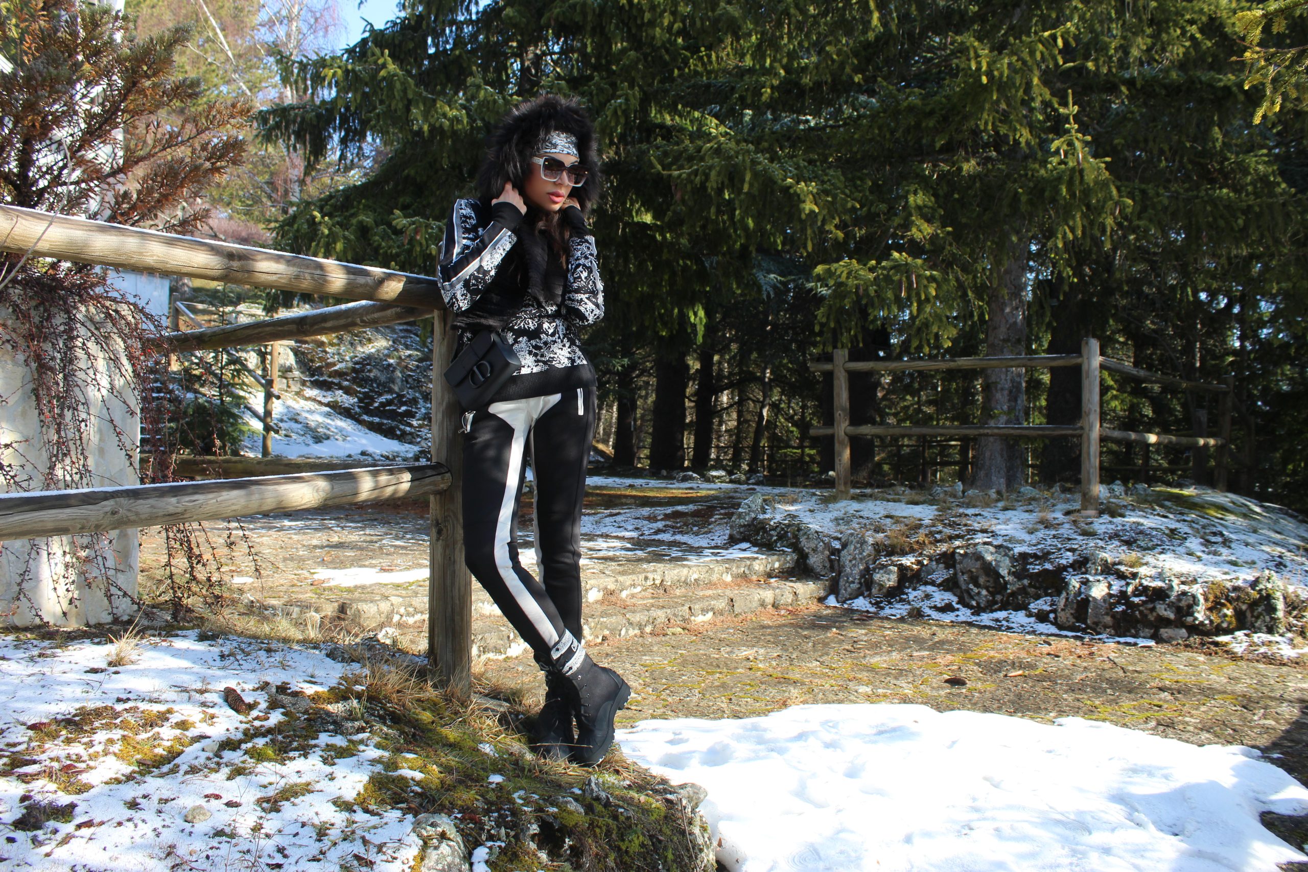 Winter black and white look Christian Dior total look Abruzzo Travel Italy 