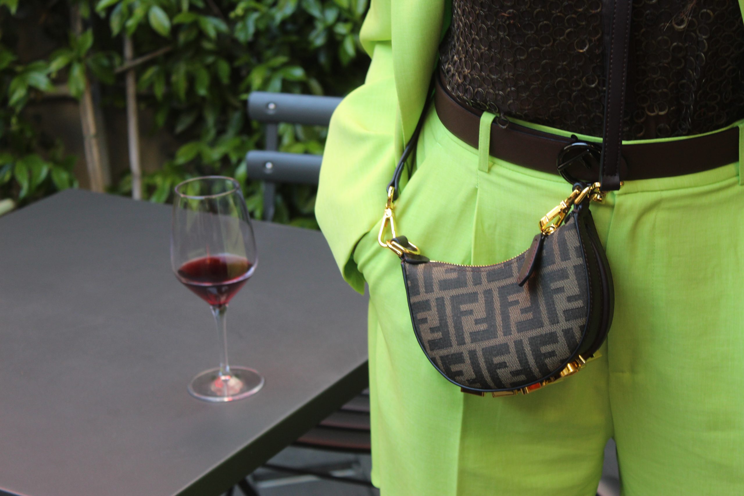 Naples Italy VICOLO tailleur LOUIS VUITTON foulard FENDI accessories green and brown look Paola Lauretano 